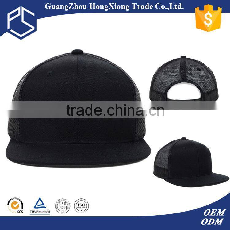 Comfortable flat bill custom plain black trucker caps in wholesale