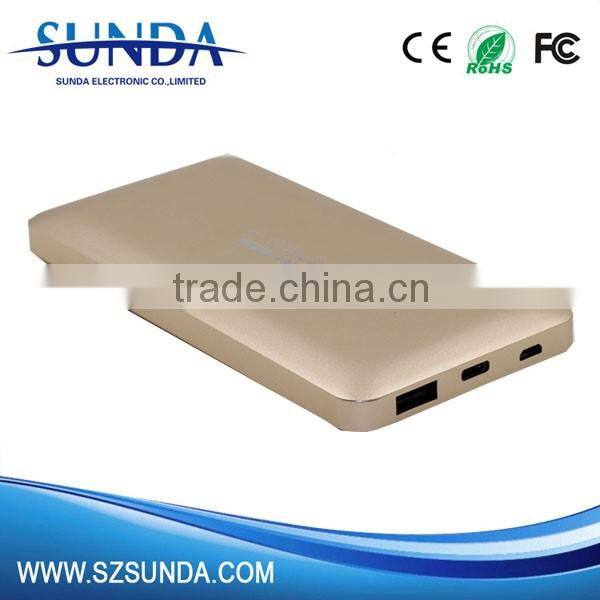 Alibaba supplier wholesales ultra slim power bank 10000mah type c charger