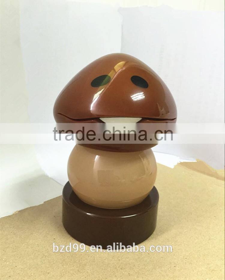 New Promotional Creative Design Cartoon Mushroom Push Control Indoor Battery Operated LED Table Lamp
