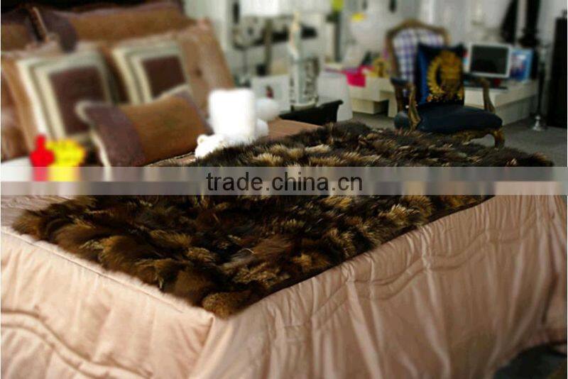 Home Luxury Carpet Lively Raccoon Fur Blanket Custom Real Animal Skin Fur Sheet