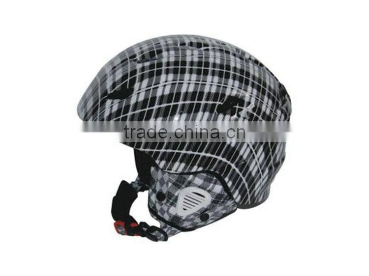 Winter Essential Custom Ski Helmet For Entertainment