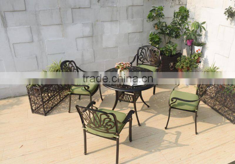 2016 Hot Selling All Weather Elegant Modern Patio Cast Aluminum Outdoor Table with Cushion