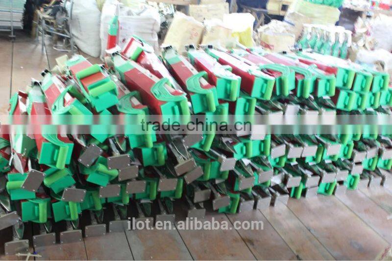 iLOT easy to handle tomato transplanters