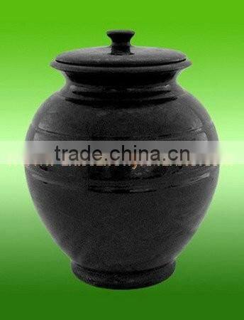 DECORATIVE JET BLACK MARBLE URNS
