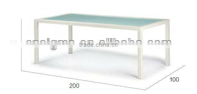 2017 Trade Assurance most popular simple design outdoor pvc rattan garden table furniture