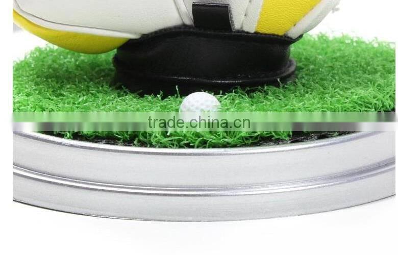 Creative small gifts Desktop clock Table decorations Golf Art Pen case