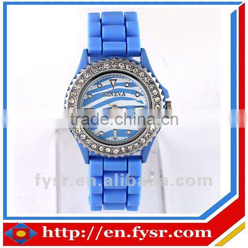 2012Hot sale!!! Fashionable colorful trendy novety blue silicone strap watch