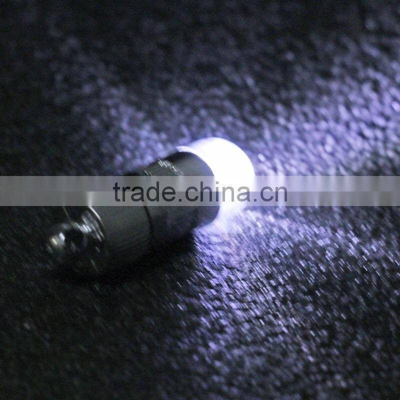 Threaded LED light balloon