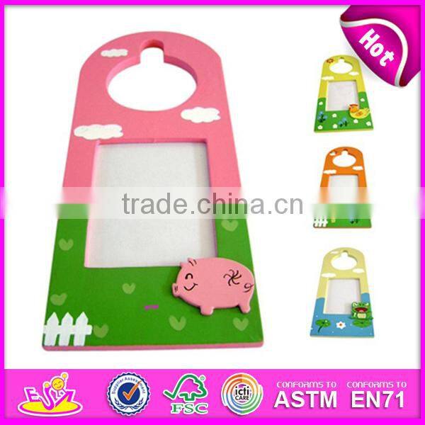 New wall ornament for kids,popular room decoration wooden toy photo frame,hot sale Splinting frame wall frame ornament WJ278460
