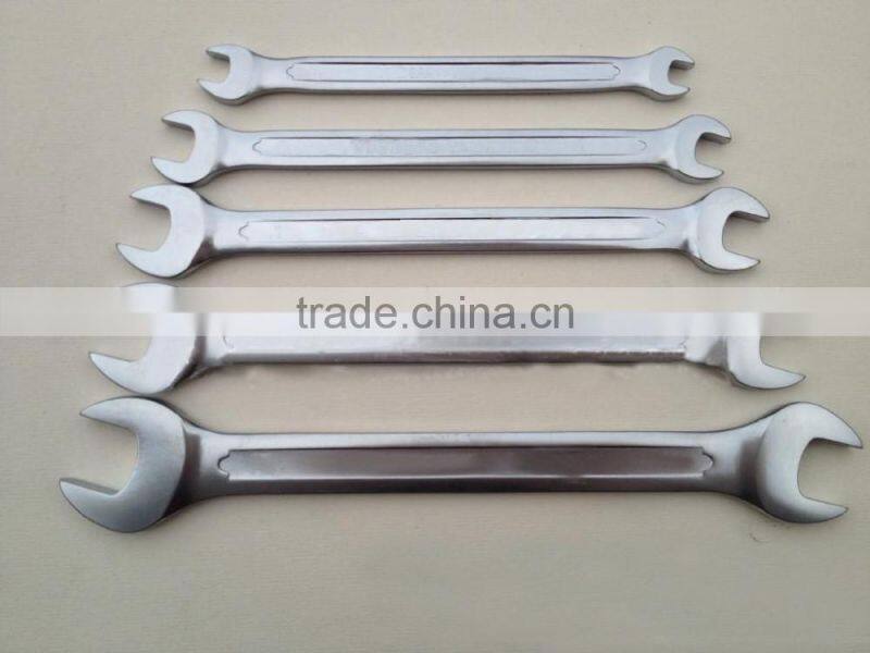 2016 Wholesale Professiona Handle Multi Tool Adjustable Wrench QJ-80004-10