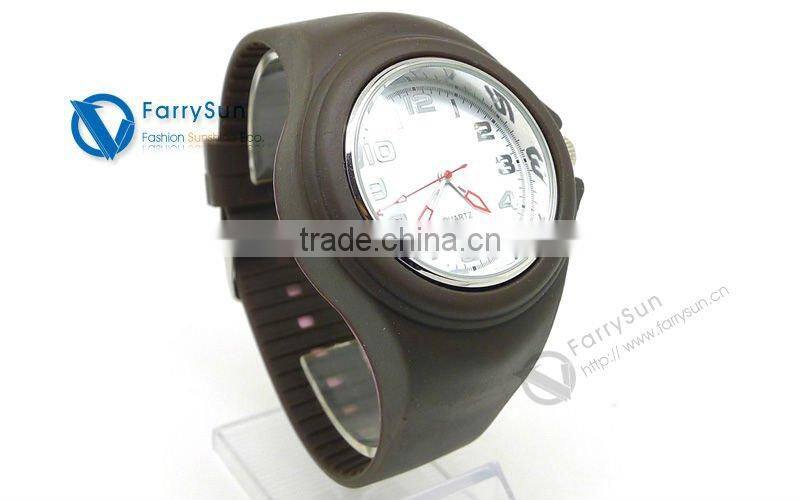 Elegant Digital Watch with Pure Silicone