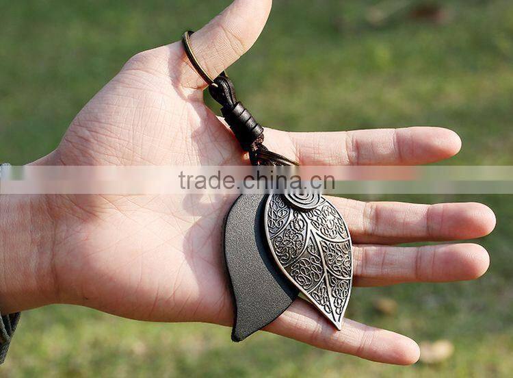 Fashion Cool Rock Leather Key Chain Keychains Big O-ring Metal Leaf Genuine Leather Keychains