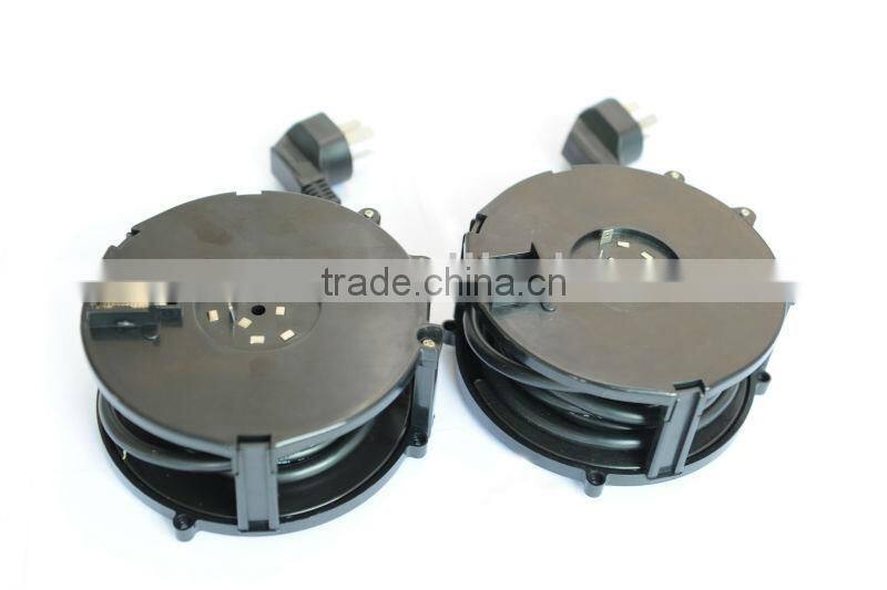 3M retractable cable reel for electronics