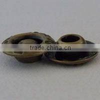 Fashion metal rivets
