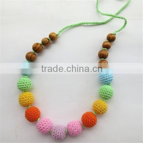 New design Handmade Crochet round-shaped wood Beads necklace