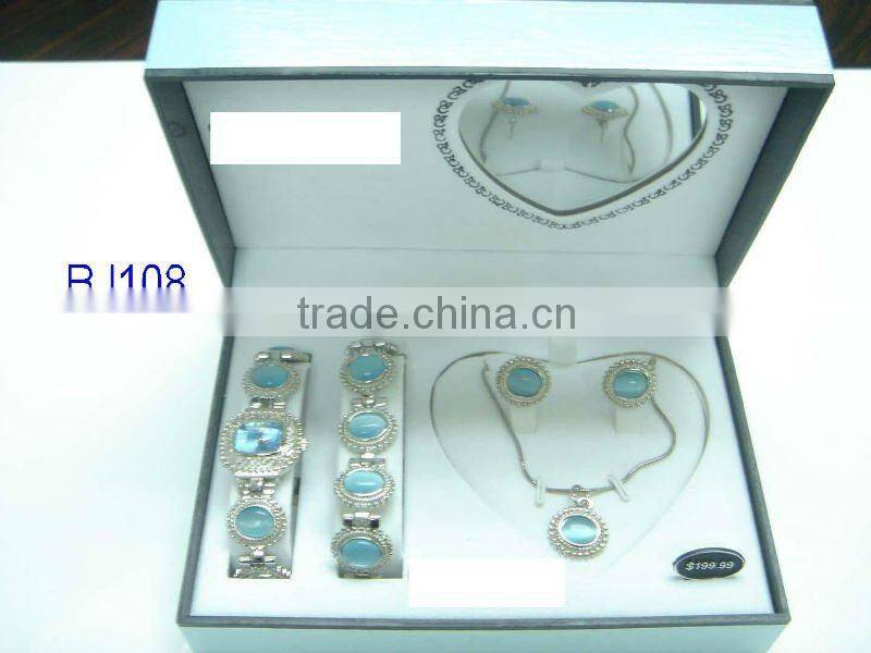 Creative watch gift box