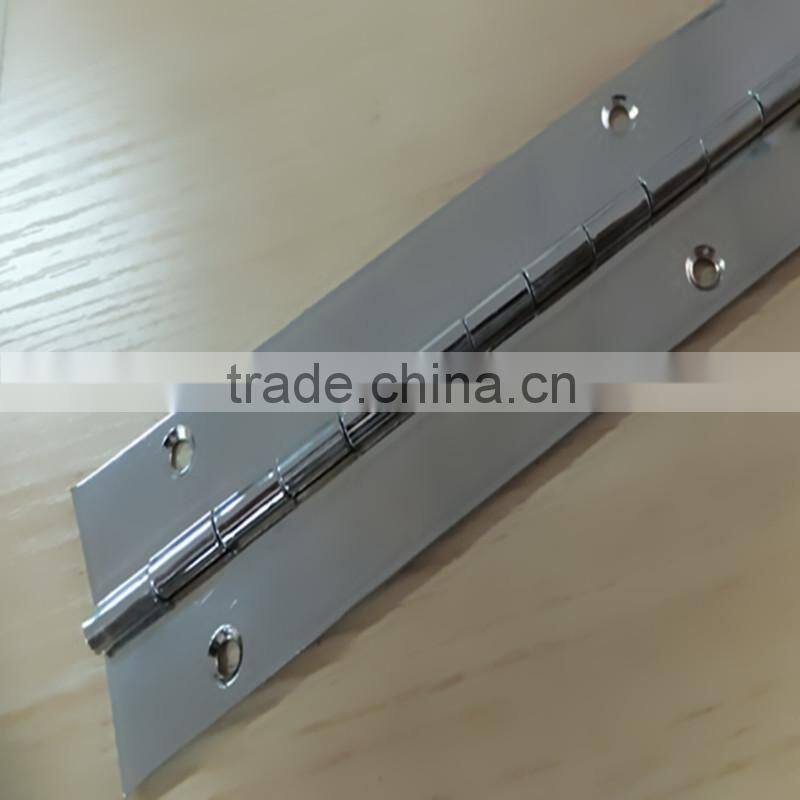 Aluminum continuous piano hinge