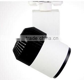3 years warranty SAA certificated 10W track light fixture
