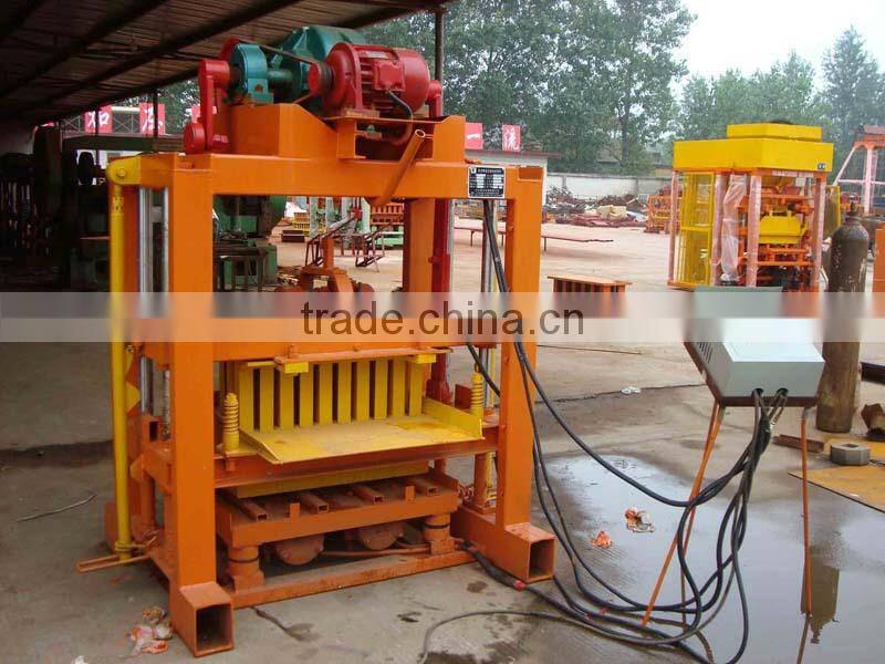 QT4-40 shandong diesel engine cement bricks making machine,colour paving block making machine