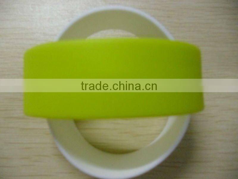 2012 Colourful Embossed Silicone Bracelet