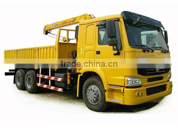 For Sale Good Quality Sinotruk Lorry with Crane