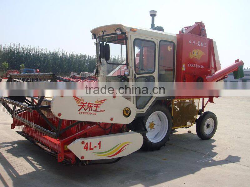 mini soya bean harvester