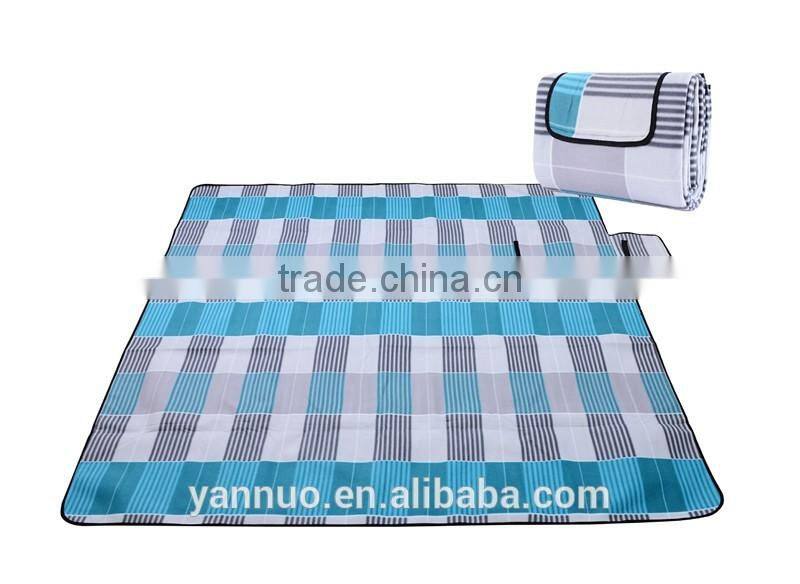 waterproof outdoor carpet Folding Camping Pad Beach Mat Moisture Foldable Picnic Mat