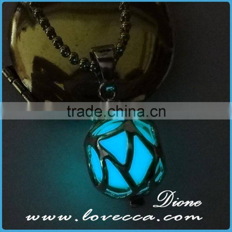 Glowing in dark brass necklace Pendant Personalized jewelry glowing pendant