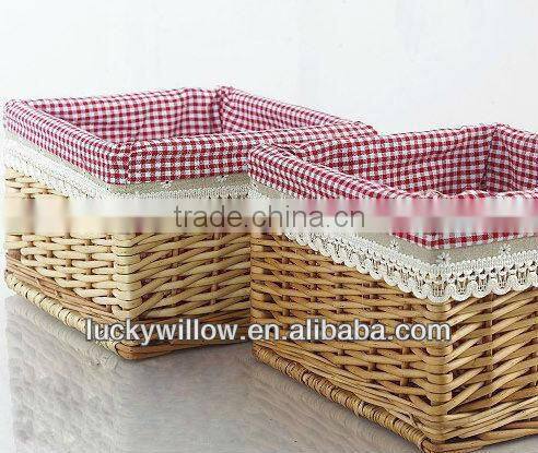 Wholesale of lovely lining wicker basket for storage