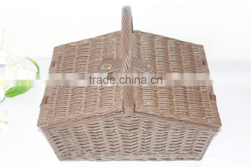 2016 spring new design wholesale valentine gift basket