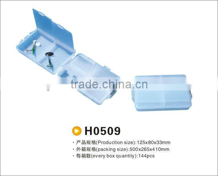 2 or 4 Compartment plastic fishing tackle box