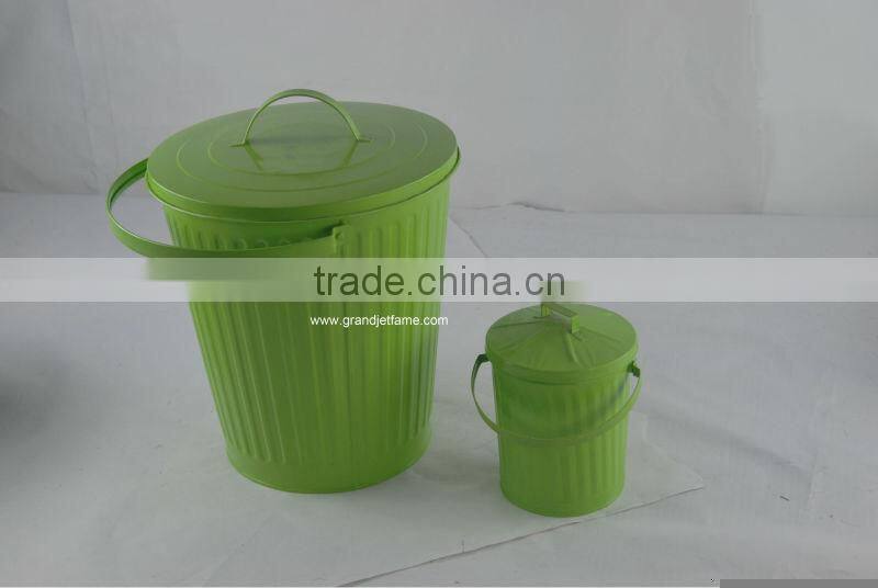 garden hose big green metal with lid bin