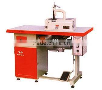 XYP-1XBT Leather round knife cutting machine