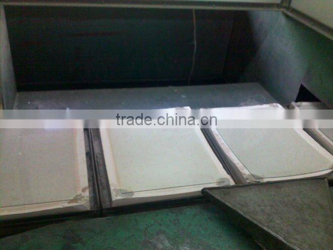 Supply mould brick for glass mirror furnace