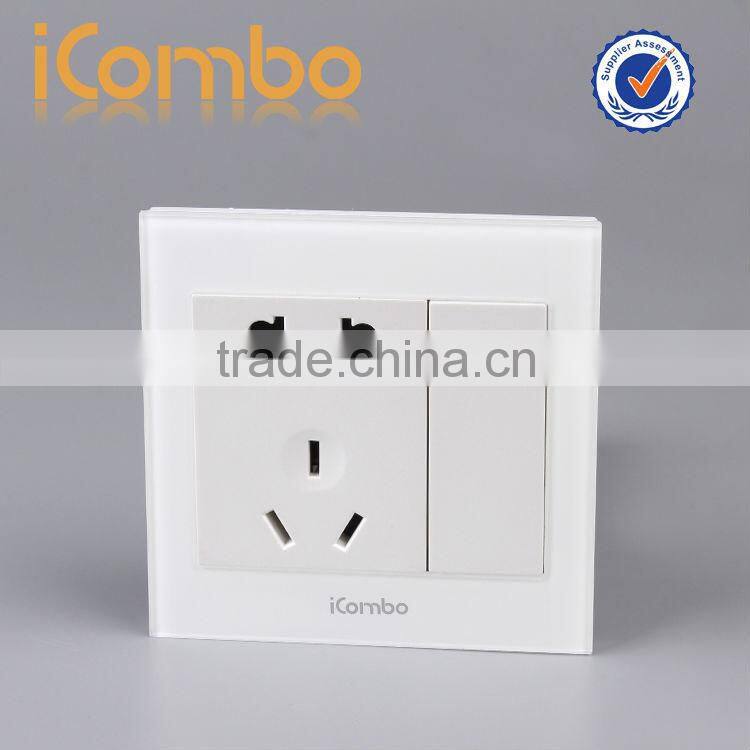 Switched Multifunction Wall Socket