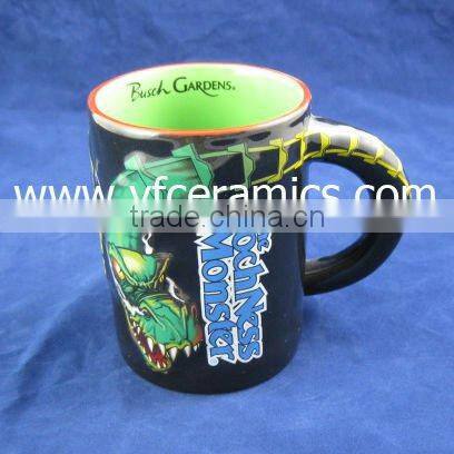 YF18621 embossed porcelain coffee mug with lid