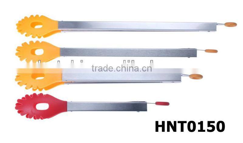 BBQ tong with locking function
