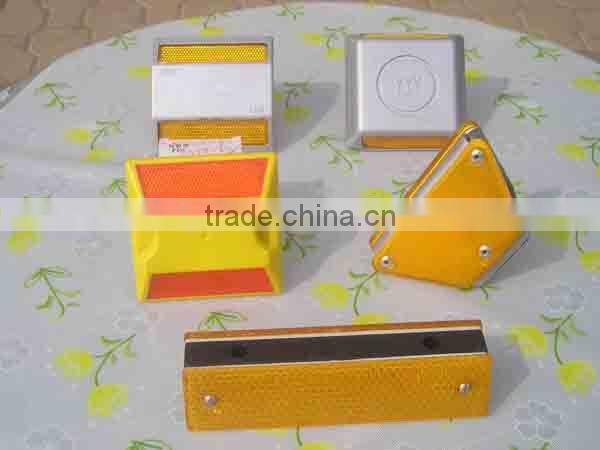 High Brightness Plastic Road Stud