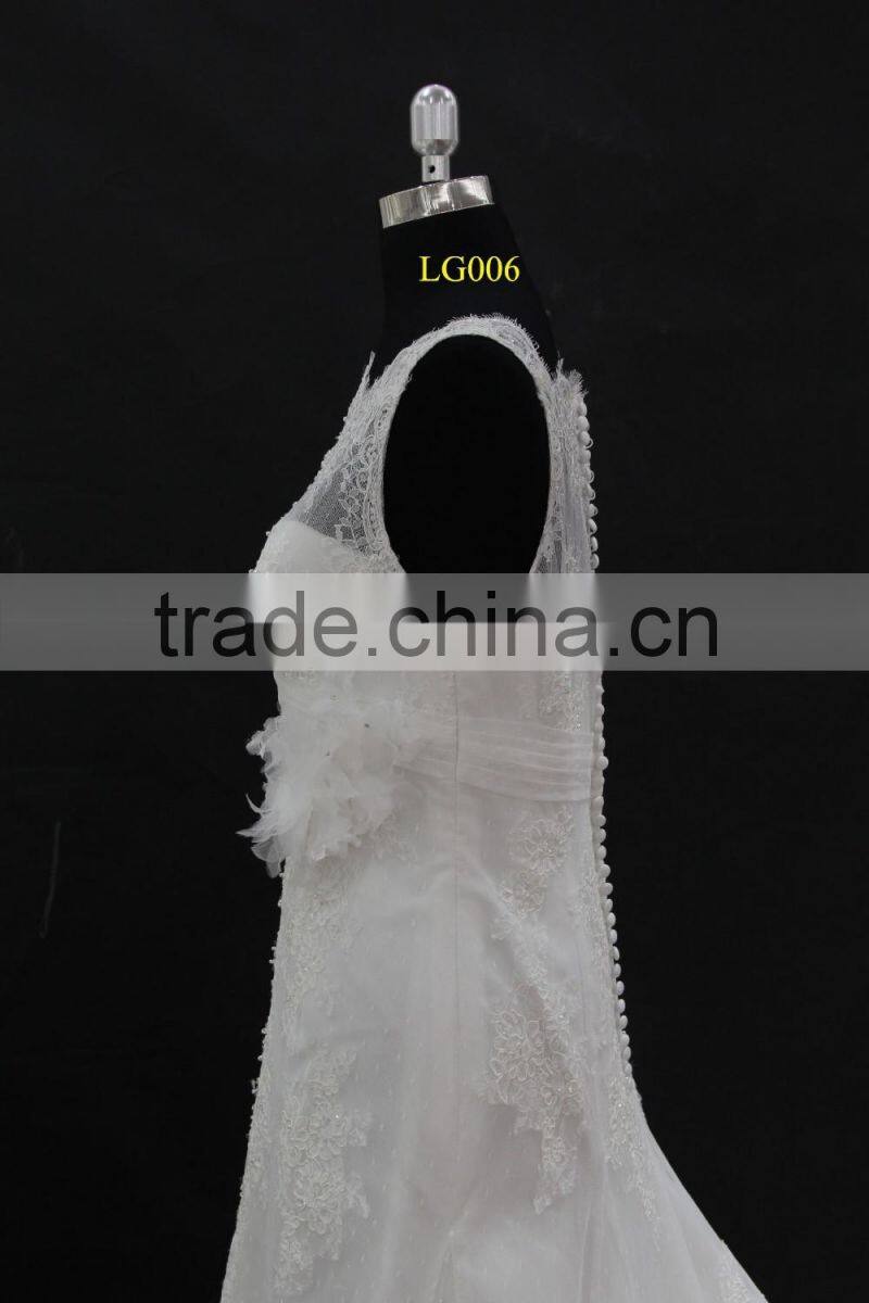2016 new french lace small A-line wedding dress with hand-made flower