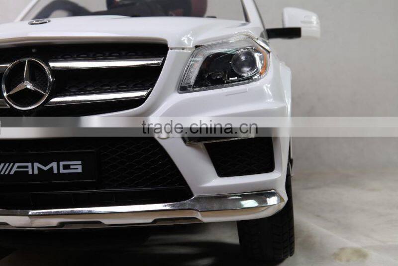 Mercedes Benz License Ride on toy car with four driving motors