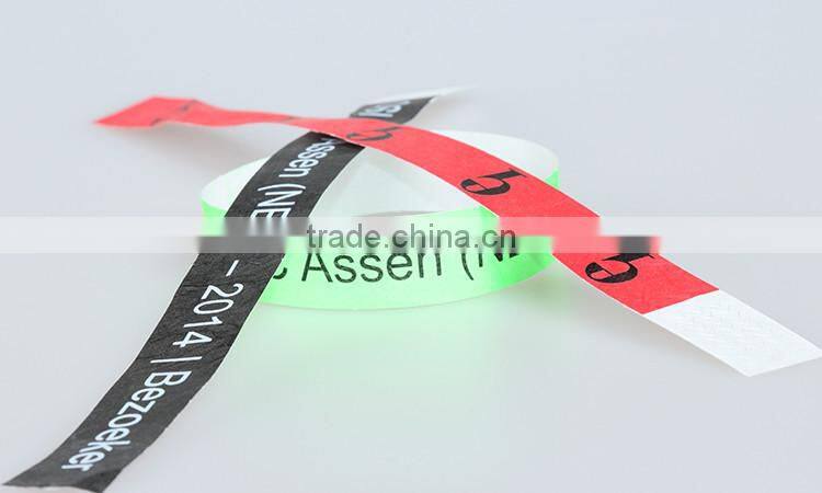 Widely use custom design giveaway cheap tyvek paper wristbands