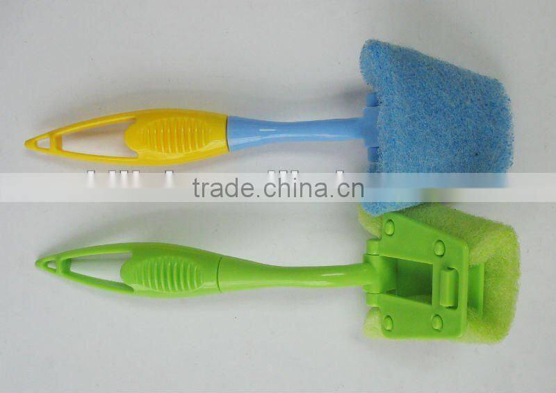 cleaning brush