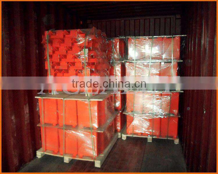 Pallet rack upright protector for storage