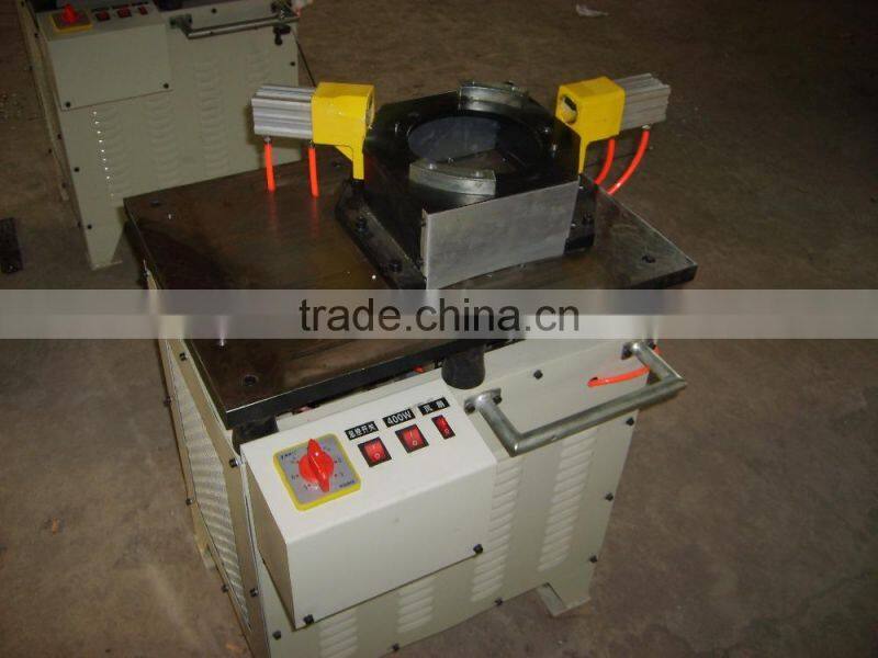 Universal small gasoline engine test bench running in machine