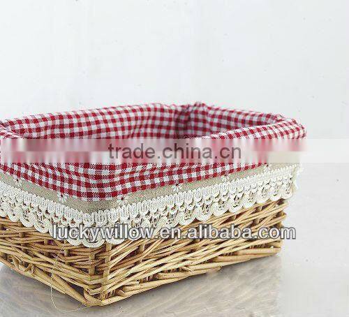Wholesale of lovely lining wicker basket for storage