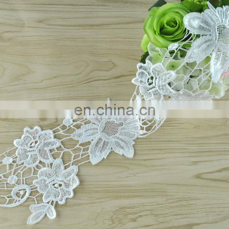 2017 hot sale white polyester garment embroidered lace
