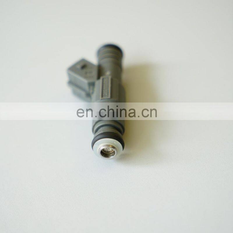 Fuel Injector 0280155890 for Corvette 5.7L V8