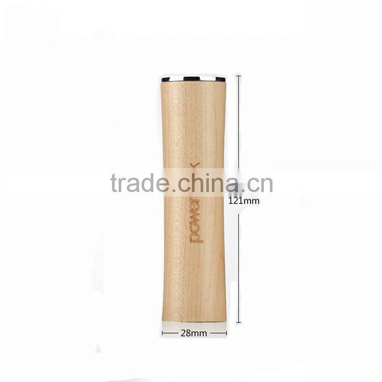 Fashion wood 2600mAh power bank cheap charger for smart mobile