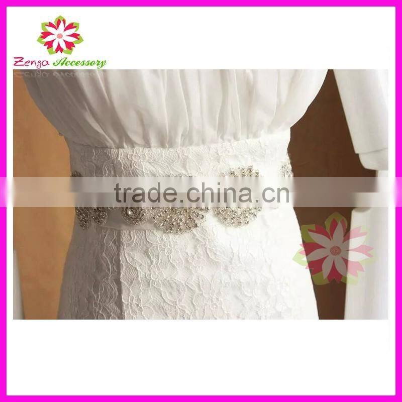 Pearl rhinestone bridal gowns applique garter, wedding garter set