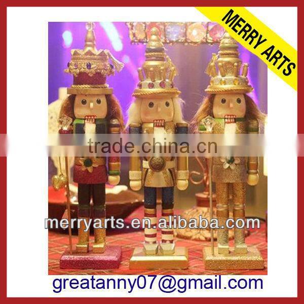 yiwu factory cheap wooden figurine nutcracker costumes wholesale wood christmas nutcracker